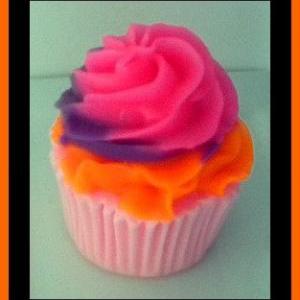 Soap - Cupcake Soap - Girl Birthday - Party Favors..