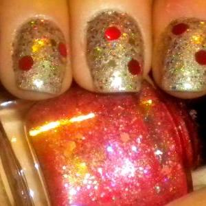 Red Christmas Color Changing Nail Polish -..