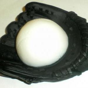 Soap - Baseball Glove And Ball - Baseball Mitt -..