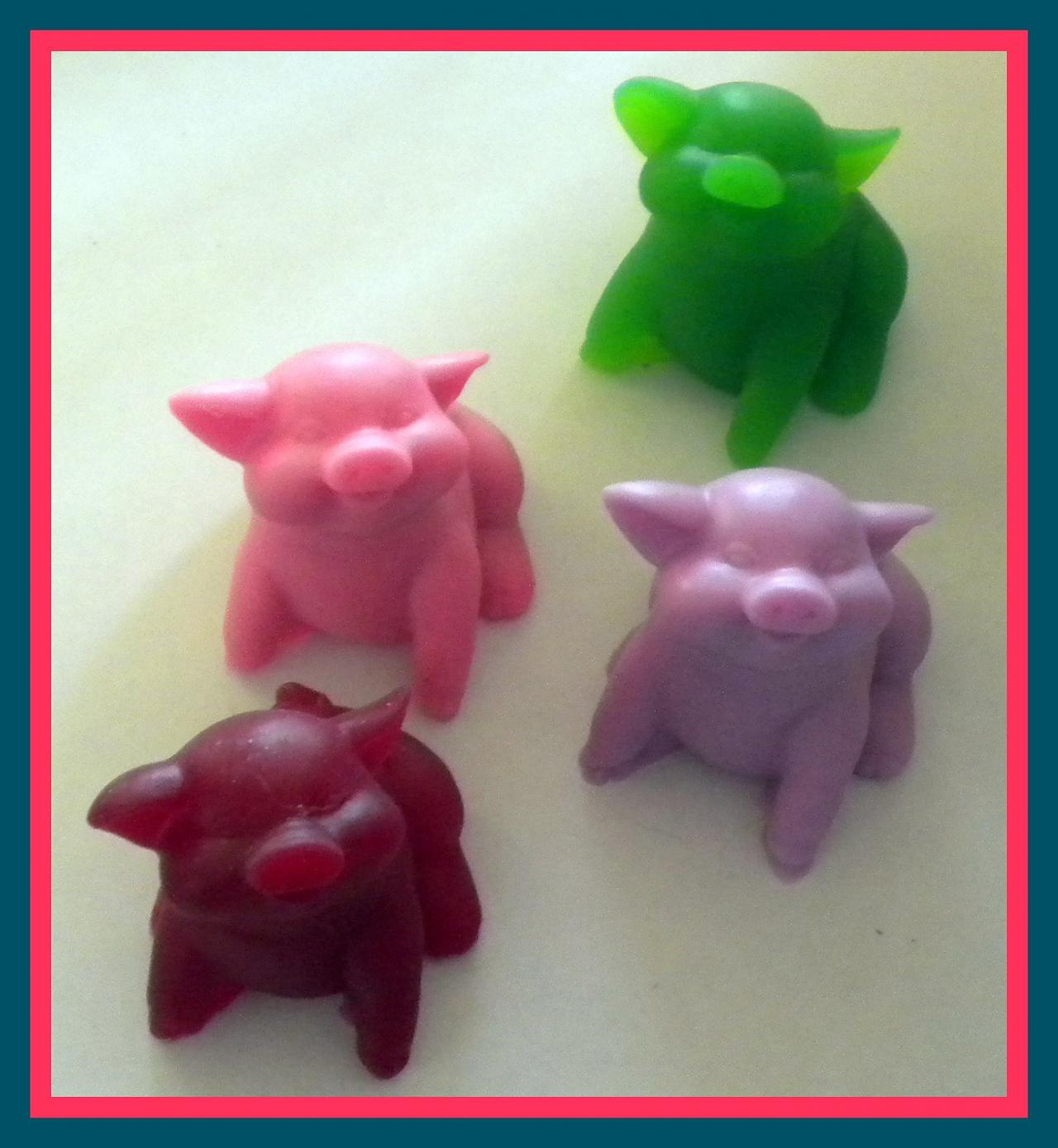 Soap - Pig Soap - Pig - Animal Soap - Your Choice Of Scent And Color - Party Favors