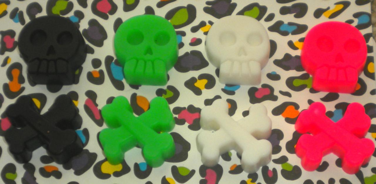Soap - Skull And Crossbones - - 4 Soap Set - You Choose Colors And Scent - Soap For Kids - Party Favors, Birthdays