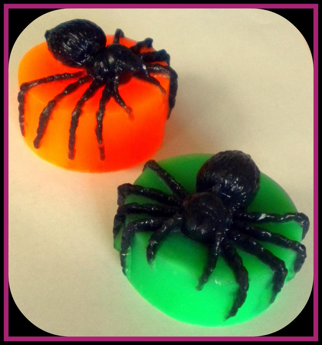 Soap Spider - Party Favor, Halloween, Haunted House, Bath Decor - 3-d